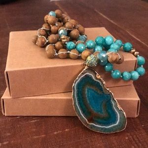 Love me knot necklace, Turquoise stone